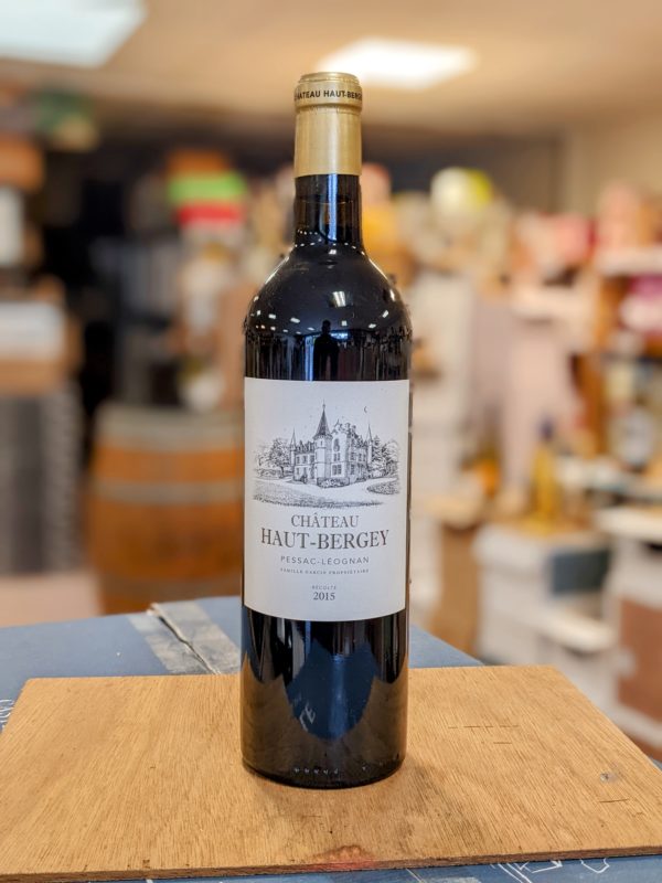 PESSAC LEOGNAN CHATEAU HAUT-BERGEY 2015
